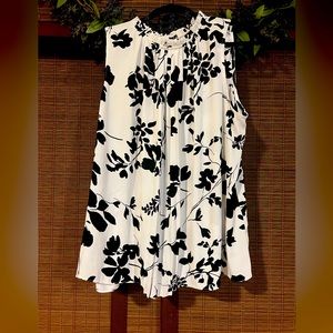 WHBM Sleeveless Tank